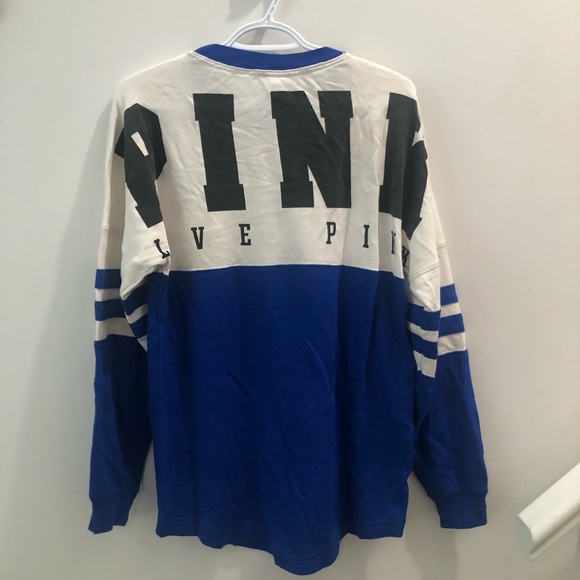 Xs, oversized victoria secret sweatshirt - Picture 2 of 2